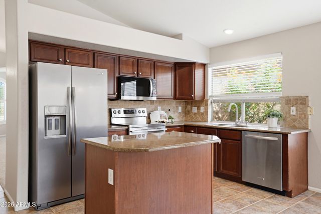 29629 N BLACKFOOT DAISY Drive, San Tan Valley, AZ 85143