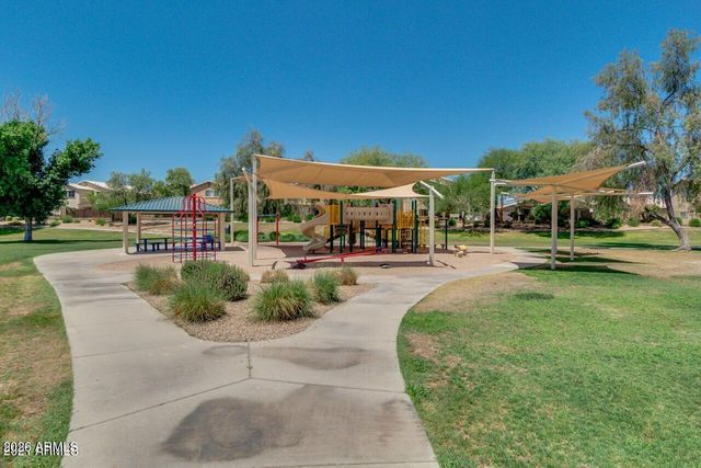29629 N BLACKFOOT DAISY Drive, San Tan Valley, AZ 85143