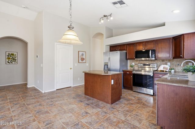 29629 N BLACKFOOT DAISY Drive, San Tan Valley, AZ 85143