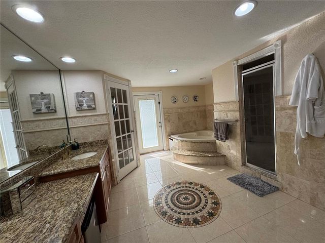 12906 N 53RD STREET, Temple Terrace, FL 33617