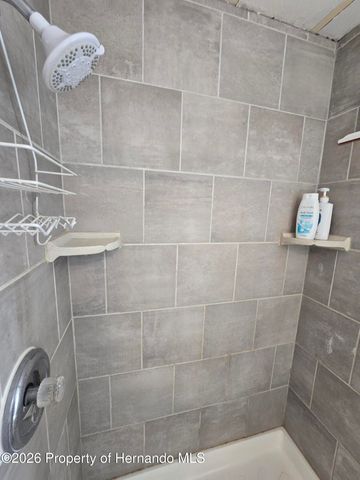 7507 Montrose Avenue, Brooksville, FL 34613