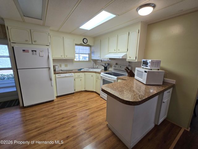 7507 Montrose Avenue, Brooksville, FL 34613