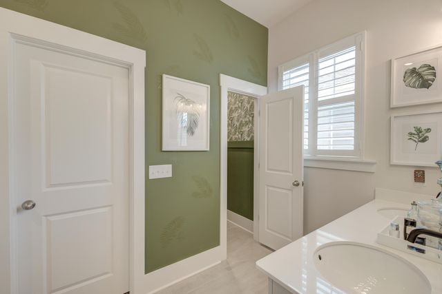 117 Crimson Street, Summerville, SC 29486