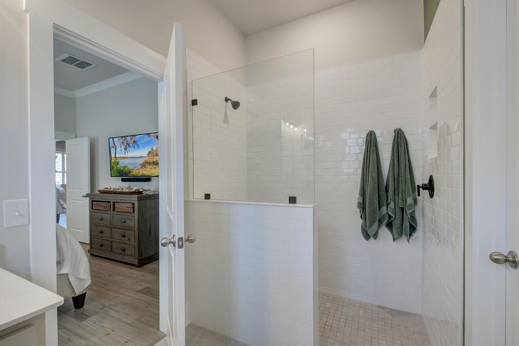 Image 21 of property listing at 117 Crimson Street, Summerville, SC 29486