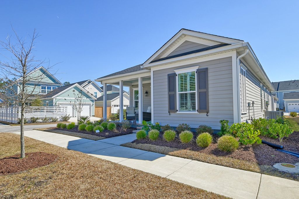 Image 29 of property listing at 117 Crimson Street, Summerville, SC 29486