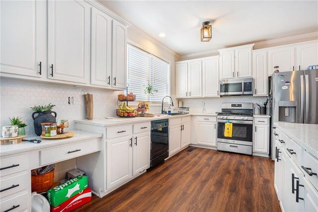 939 Redstone Road, Dacula, GA 30019