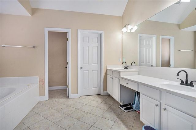 939 Redstone Road, Dacula, GA 30019