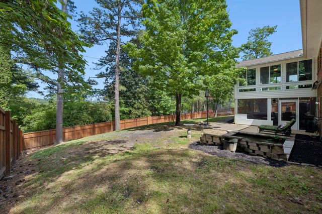 1216 King Arthur Road, Chattanooga, TN 37421