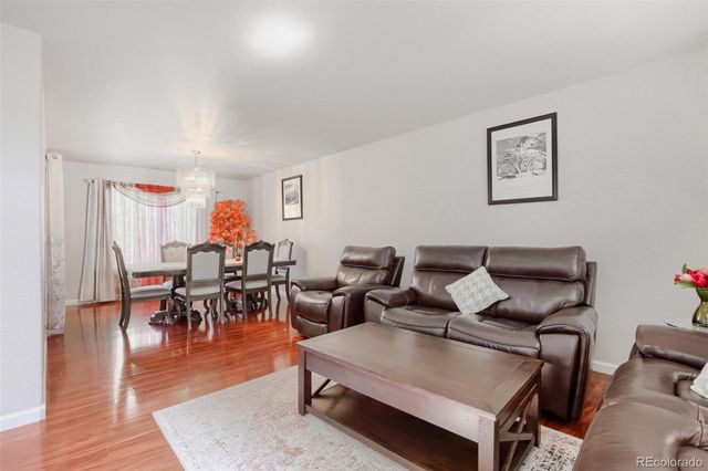5307 S Jebel Way, Aurora, CO 80015