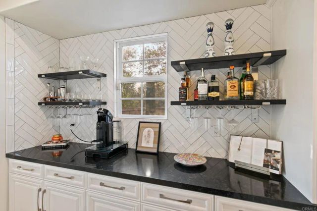 14271 Caminito Lazanja, San Diego, CA 92127