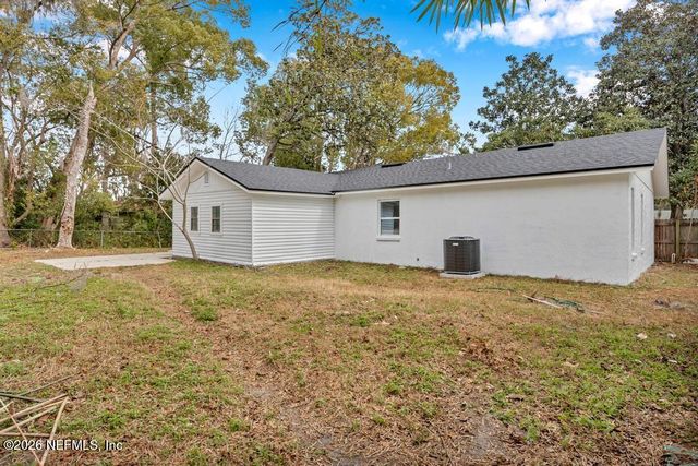 5942 BROKEN ARROW Drive W, Jacksonville, FL 32244