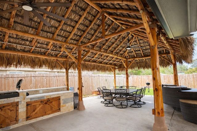 11029 Deaf Smith Street, La Porte, TX 77571