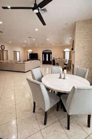 11029 Deaf Smith Street, La Porte, TX 77571
