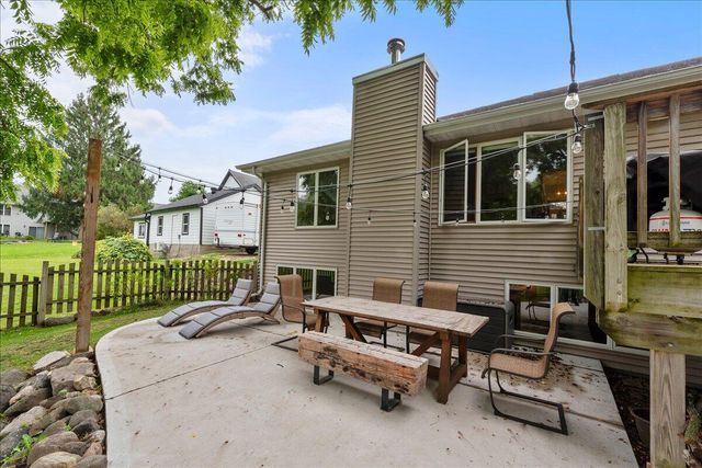 336 Kettle Moraine DRIVE N, Slinger, WI 53086