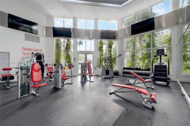 901 Brickell Key Blvd 609, Miami, FL 33131