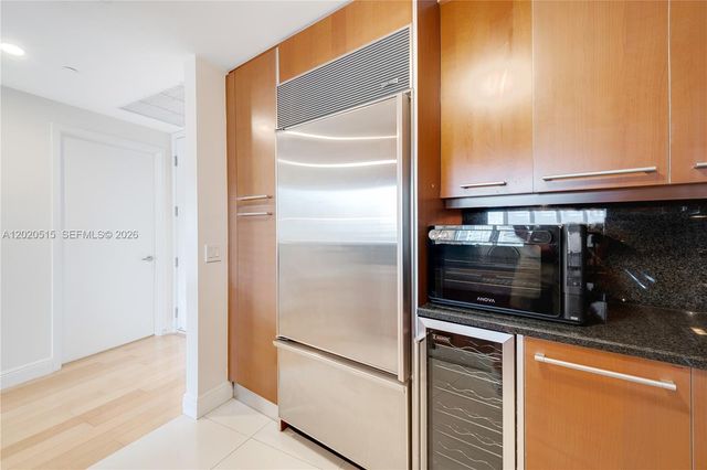 901 Brickell Key Blvd 609, Miami, FL 33131