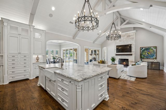 2106 Falcon Pass, Westlake, TX 76262