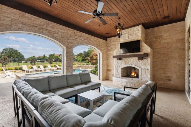 2106 Falcon Pass, Westlake, TX 76262