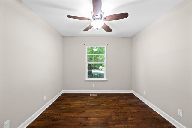 813 Foster Mill Drive, Lafayette, GA 30728
