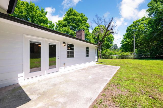 813 Foster Mill Drive, Lafayette, GA 30728