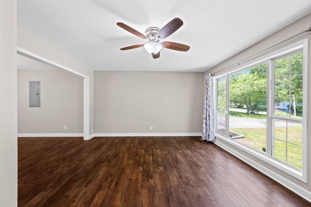 813 Foster Mill Drive, Lafayette, GA 30728