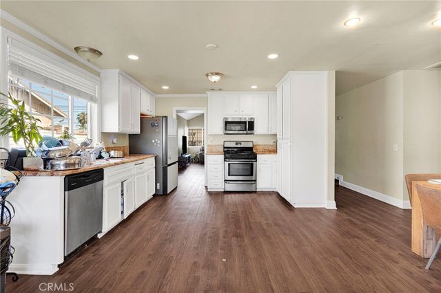 1087 Baseline Road, La Verne, CA 91750