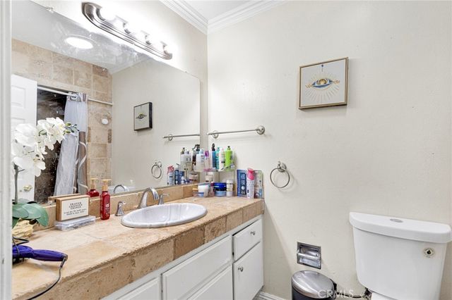 1087 Baseline Road, La Verne, CA 91750