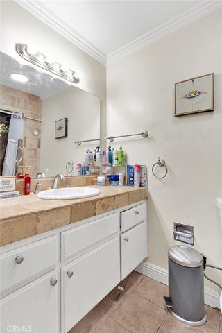 1087 Baseline Road, La Verne, CA 91750