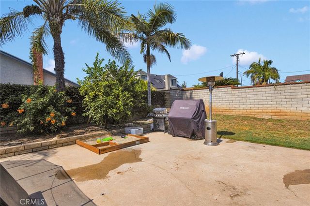 1087 Baseline Road, La Verne, CA 91750