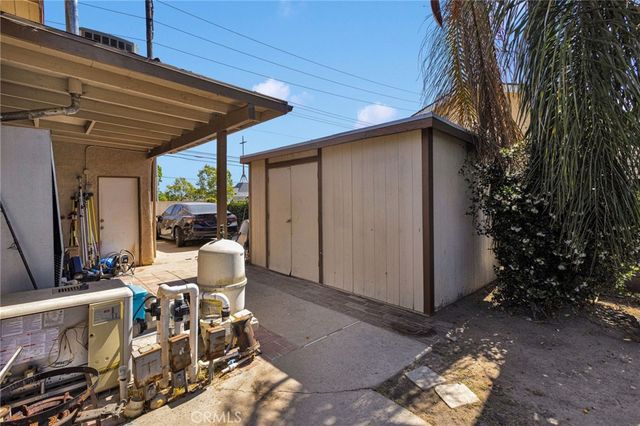 1087 Baseline Road, La Verne, CA 91750