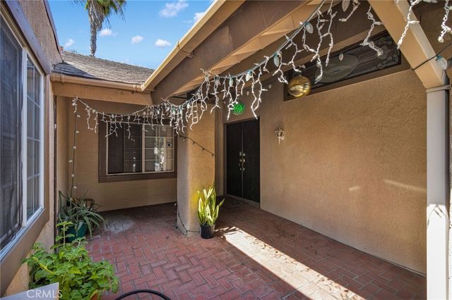 1087 Baseline Road, La Verne, CA 91750
