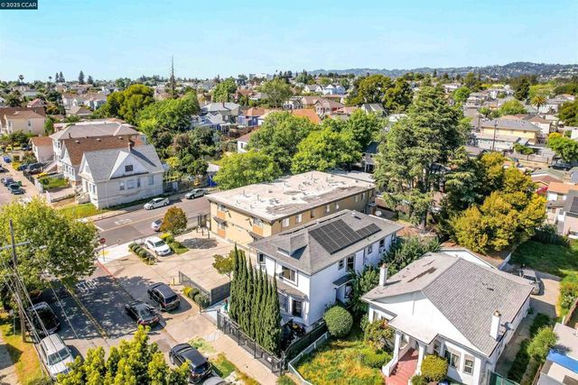 2510 E 21st ST, Oakland, CA 94110