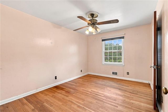 2710 Tanglewood Trail, Atlanta, GA 30344