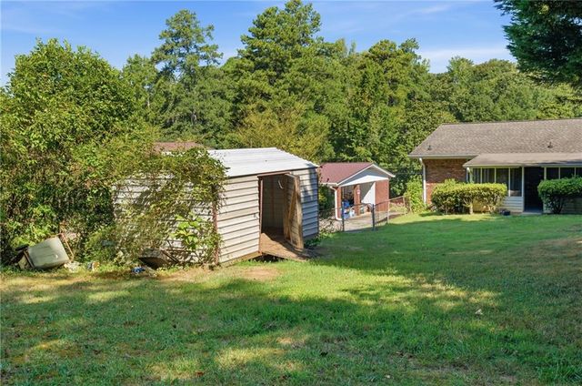 2710 Tanglewood Trail, Atlanta, GA 30344