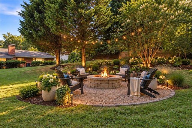 2710 Tanglewood Trail, Atlanta, GA 30344