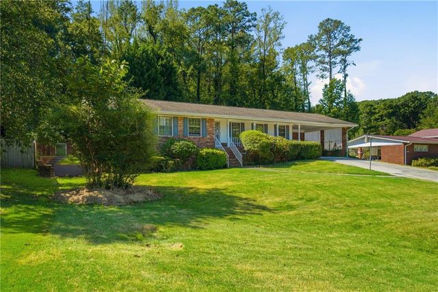 2710 Tanglewood Trail, Atlanta, GA 30344