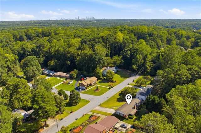2710 Tanglewood Trail, Atlanta, GA 30344