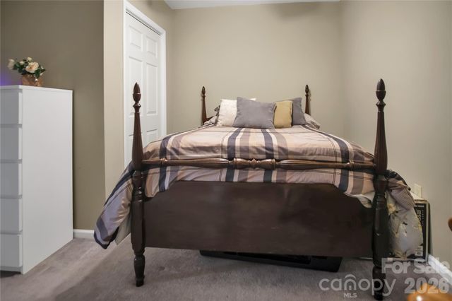 120 Oak Point Drive, Cherryville, NC 28021