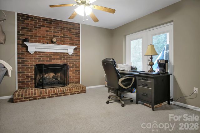 120 Oak Point Drive, Cherryville, NC 28021