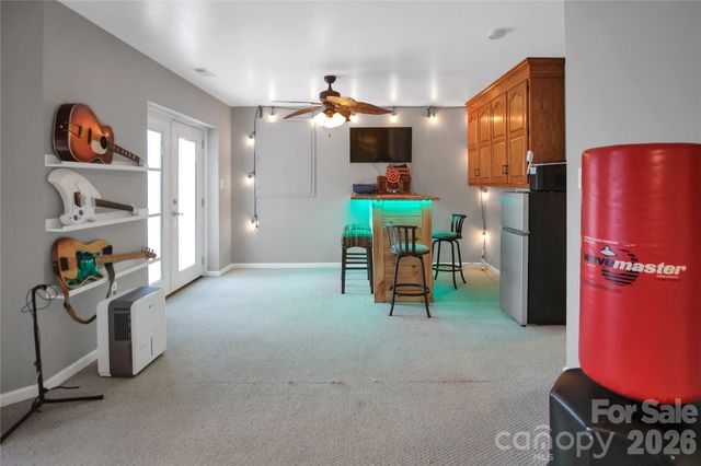 120 Oak Point Drive, Cherryville, NC 28021