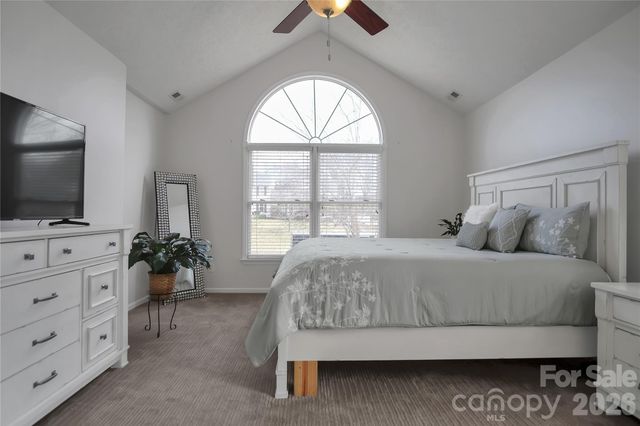 120 Oak Point Drive, Cherryville, NC 28021