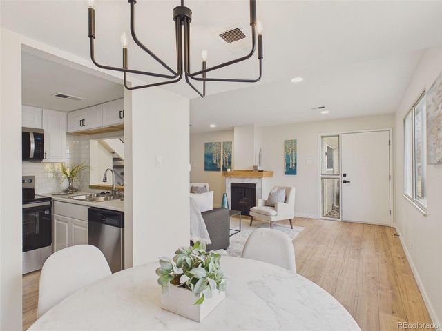 6650 E Arizona Ave 138, Denver, CO 80224