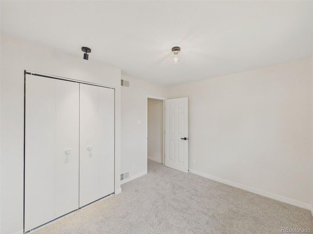 6650 E Arizona Ave 138, Denver, CO 80224