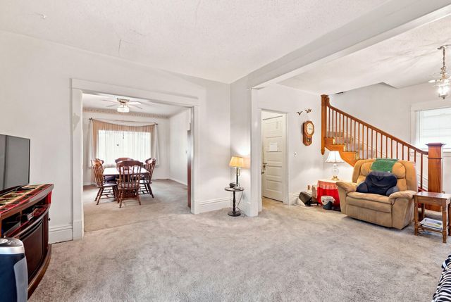 138 S Union Street, Sparta, MI 49345