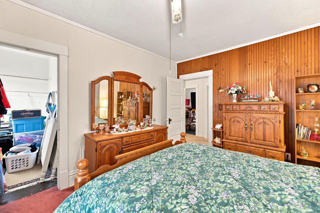 138 S Union Street, Sparta, MI 49345