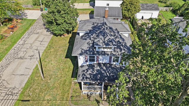 138 S Union Street, Sparta, MI 49345