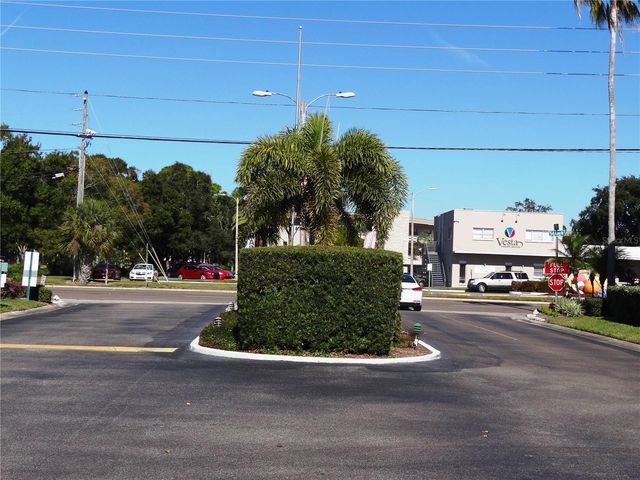 5357 81ST STREET N 14, St Petersburg, FL 33709