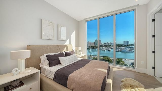 253 GOLDEN GATE POINT 701, Sarasota, FL 34236