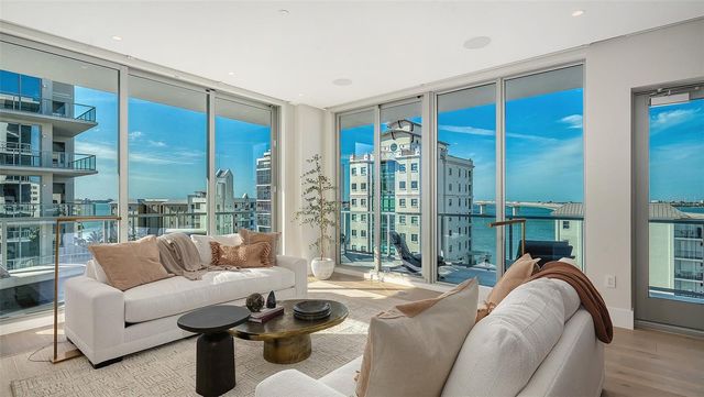 253 GOLDEN GATE POINT 701, Sarasota, FL 34236