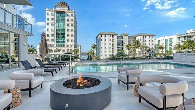253 GOLDEN GATE POINT 701, Sarasota, FL 34236